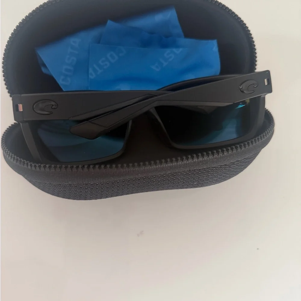 Costa Reefton Black Sunglasses with Blue mirror polarized glass